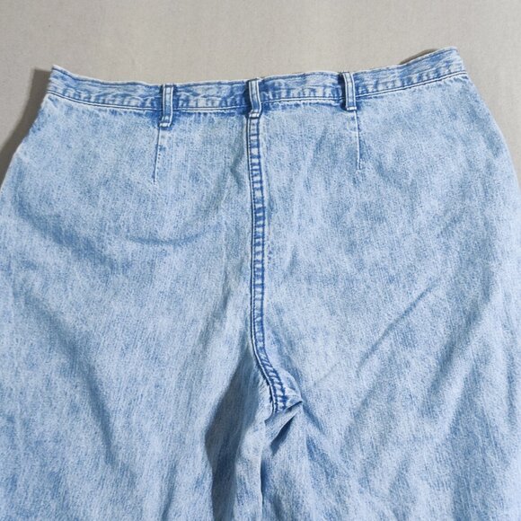 Christopher & Banks Capri Jeans women's size 10 hard washed denim blue high rise - Picture 4 of 13